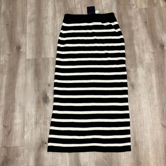 NEW Monteau Los Angeles Knit Maxi Skirt Size Medium - Picture 3 of 4